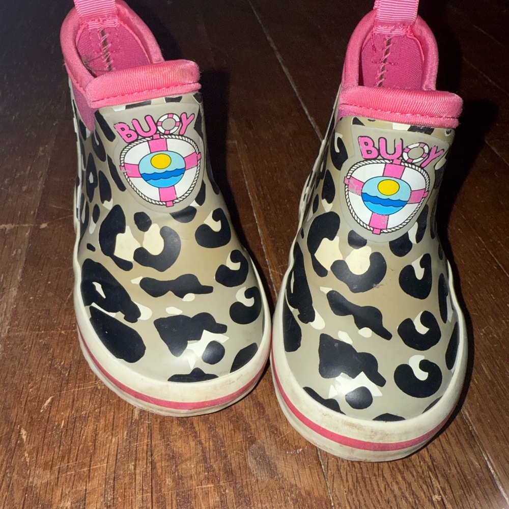 Kids Leopard Print Shoes - Pink and Black